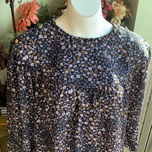 Loft Floral Ruffle Neck Rib Blouse - Picture 3 of 13